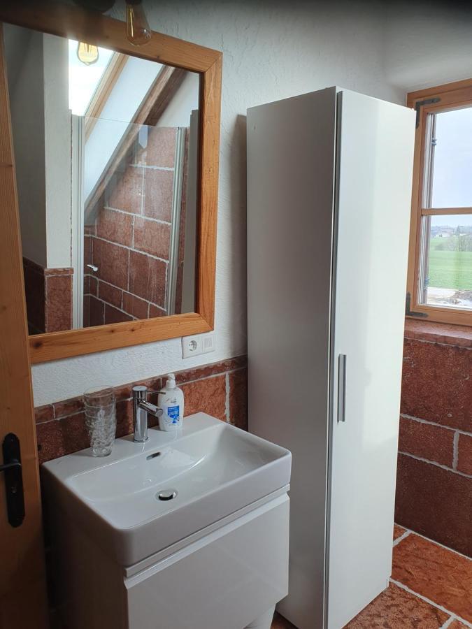 Apartamento Gutshof Seenland Seekirchen am Wallersee Exterior foto