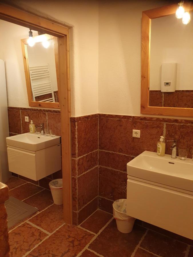 Apartamento Gutshof Seenland Seekirchen am Wallersee Exterior foto